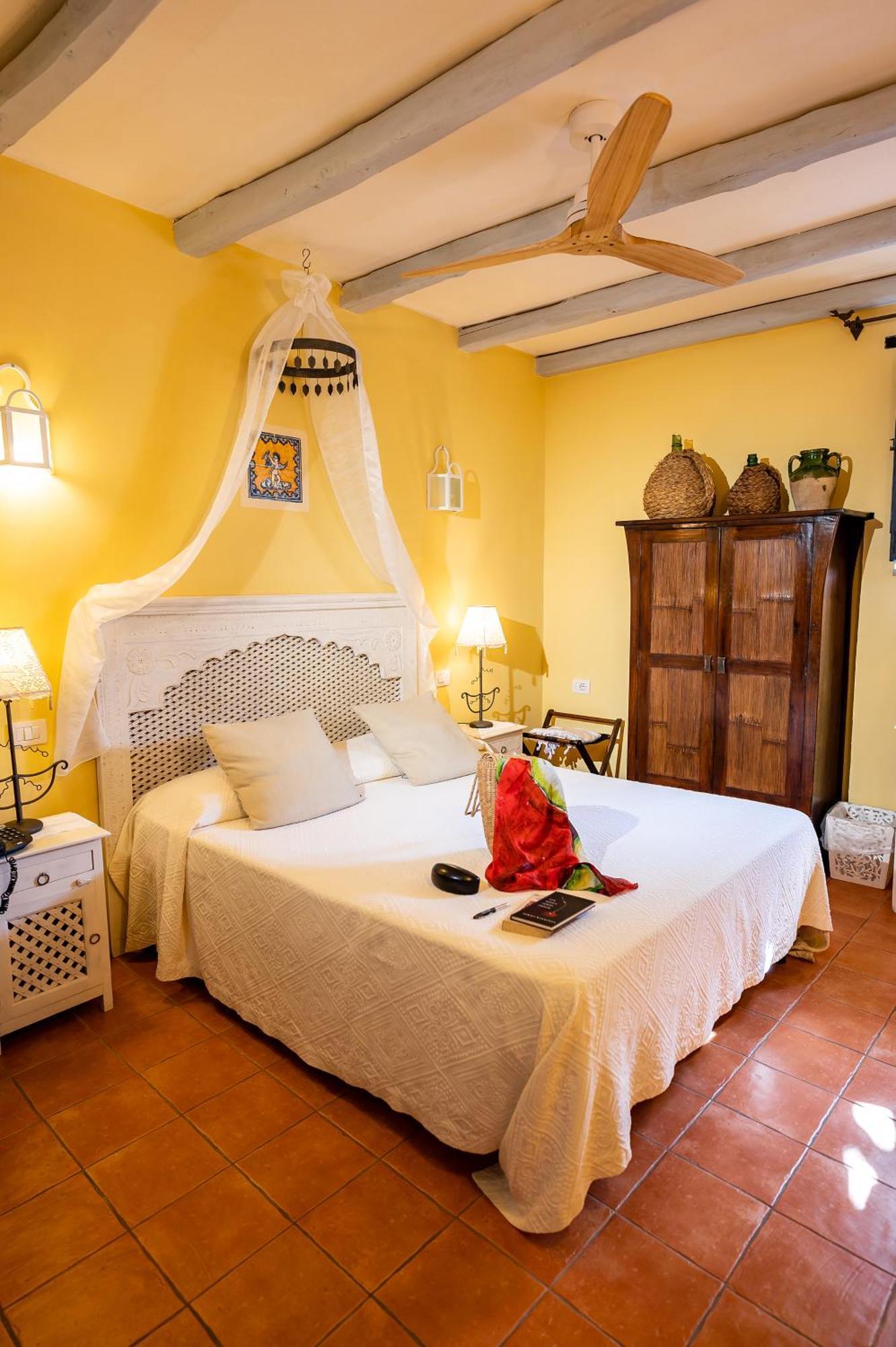 Hotel Marulivo